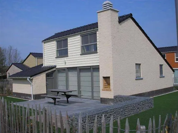 Vakantievilla Aan Zee location